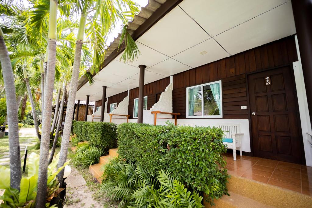 Assava Dive Resort - SHA Plus – Koh Tao